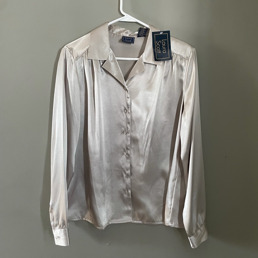 Laura Scott Silky Top